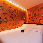 Ibis Styles Gare De L'est Magenta 3*
