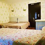 Ibis Styles Gare De L'est Magenta