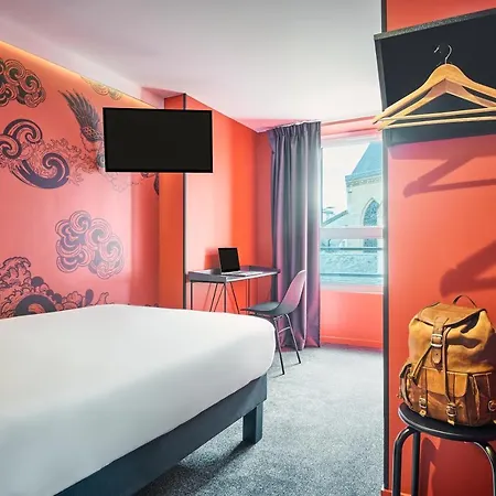 Ibis Styles Gare De L'est Magenta 3* Parijs
