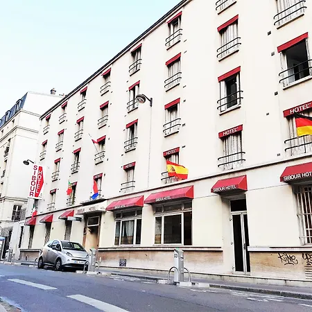 Ibis Styles Gare De L'est Magenta