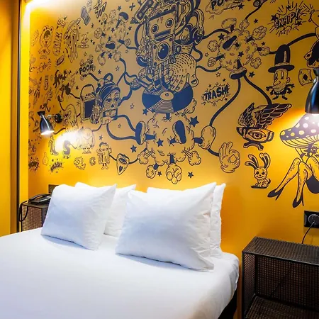 Ibis Styles Gare De L'est Magenta 3*