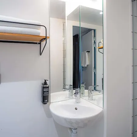 Hotel Ibis Styles Gare De L'est Magenta