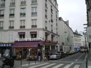 Ibis Styles Gare De L'est Magenta 3*