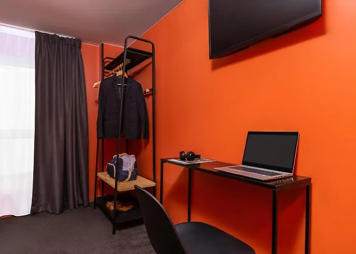 Hotel Ibis Styles Gare De L'est Magenta