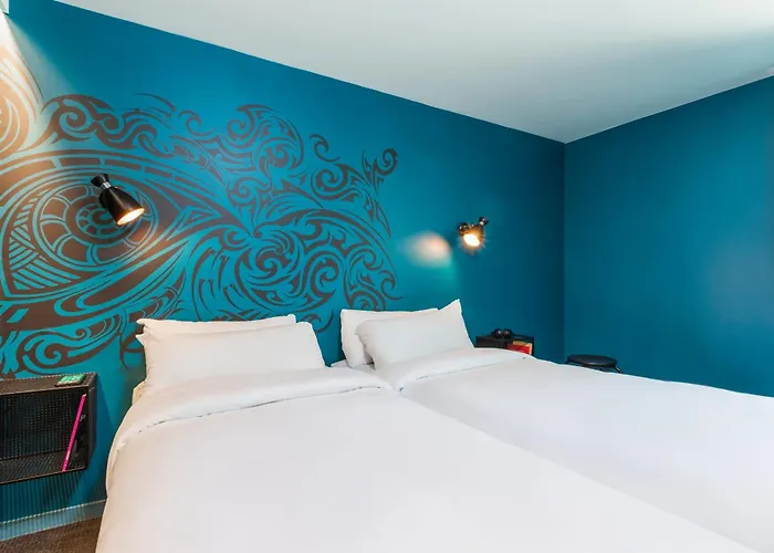 Ibis Styles Gare De L'est Magenta 3* Paris