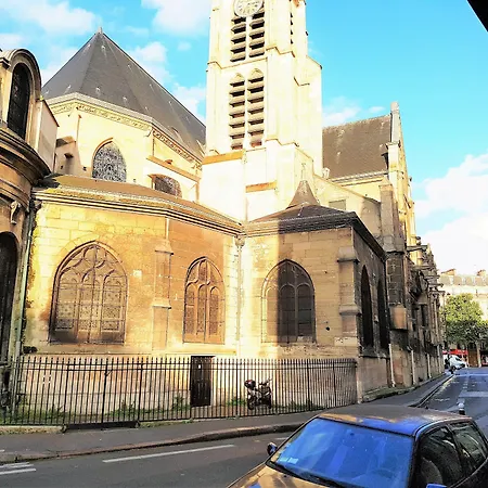Ibis Styles Gare De L'est Magenta Hotel 3*