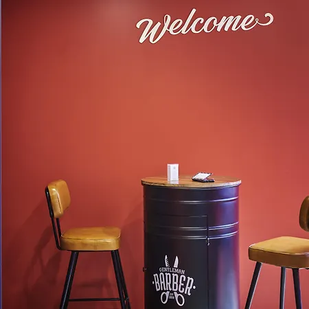Ibis Styles Gare De L'est Magenta 3*