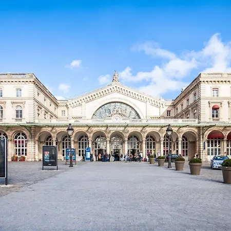 Szálloda Ibis Styles Gare De L'est Magenta 3*