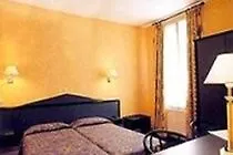 Ibis Styles Gare De L'est Magenta Parijs